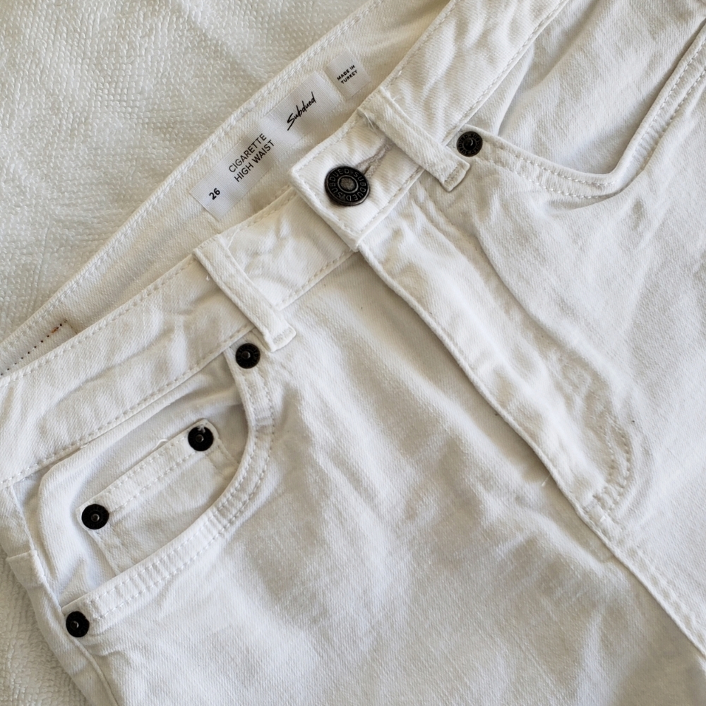 SUBDUED Cigarrete High Waist Raw Hem Jeans